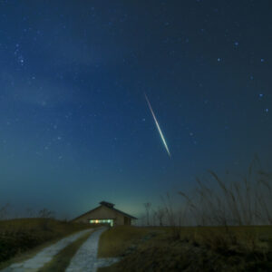 特別テーマ部門優秀賞 　あなたの好きな風景と●●● 「星ふる納屋」 浦賀　幹生