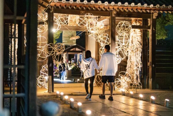 最優秀賞 「寄り添う輝き」 oinari_243